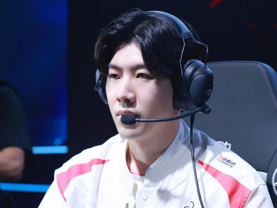 我们不禁思 我们不禁思