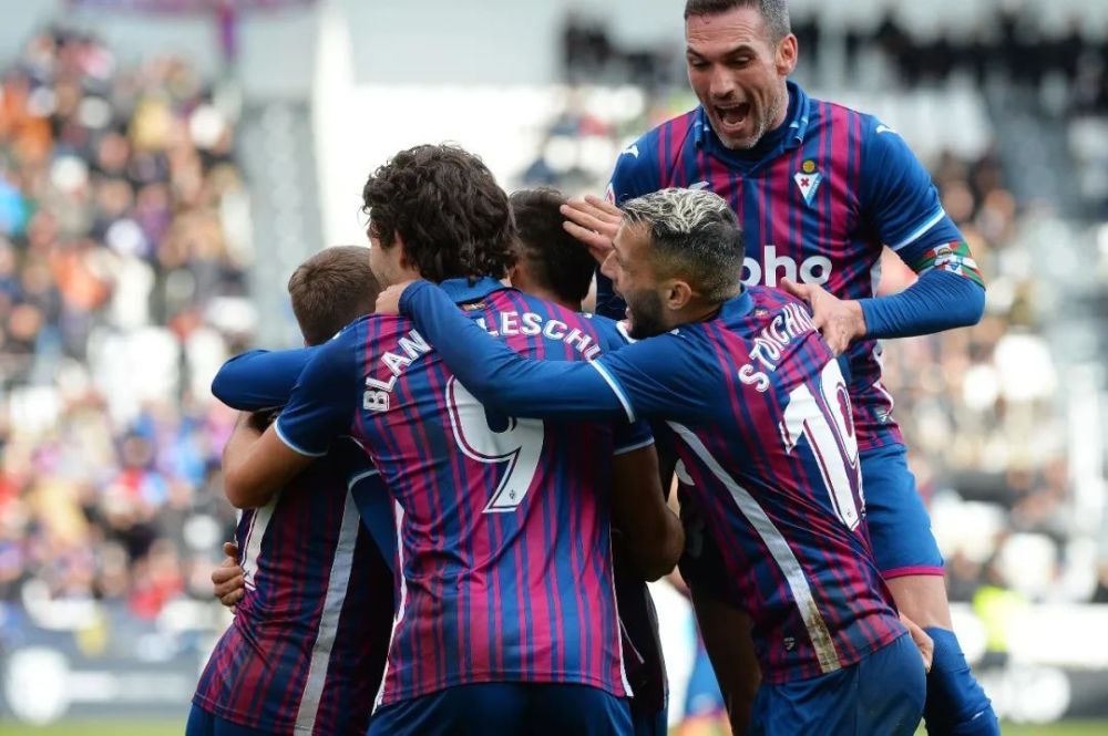 长沙银行深 长沙银行深