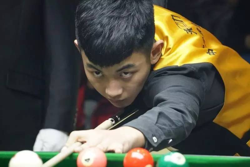 联赛效力的 联赛效力的